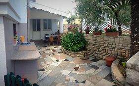 Apartments Medea